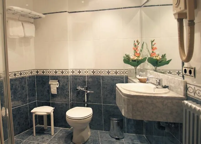 Castellano I Hotel Salamanca